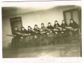 Spinngruppe (in der Mitte: Eva Ludwig, Haus 76-VIII)